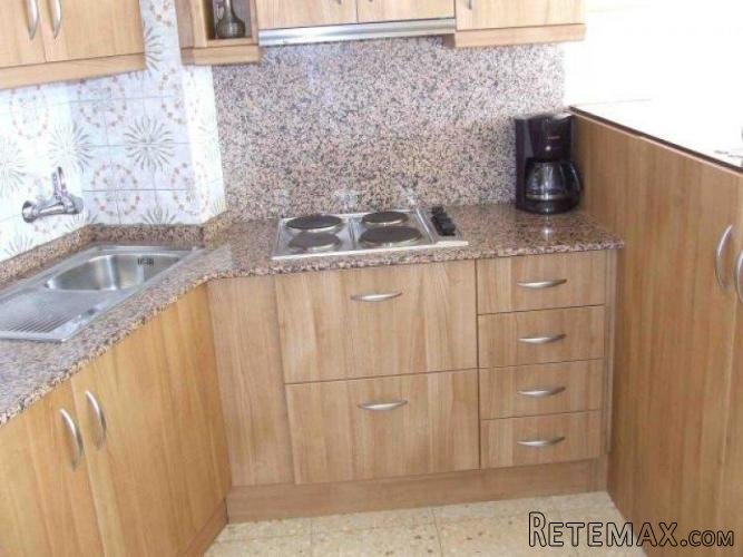 A beautiful apartment situated very close to the beach.. - 4