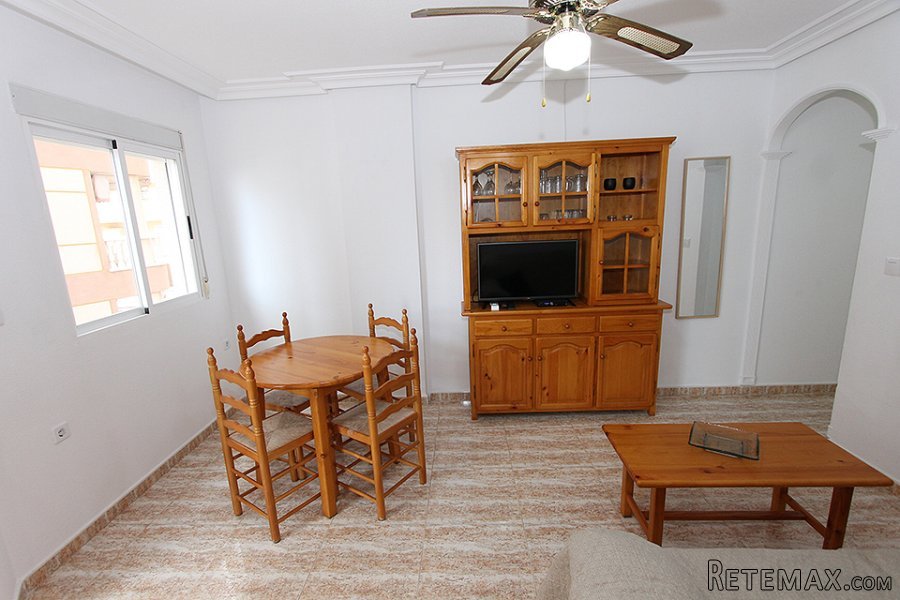 Apartamento a tan solo 250m2 de la playa de La Mata. En.. - 4