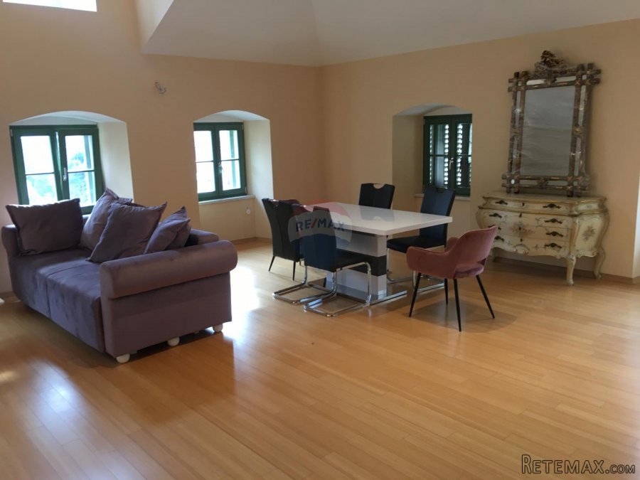 OPATIJA- strogi centar, dvoetažan stan 185 m2, 2. red od mo - 4