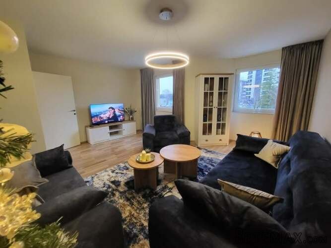 LUXUZNO OPREMLJEN TROSOBNI APARTMAN CAZIN NAJAM STAN NA DAN - 5