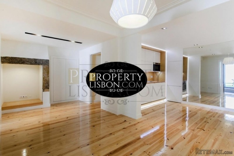 Renovated 2-bedroom apartment with..