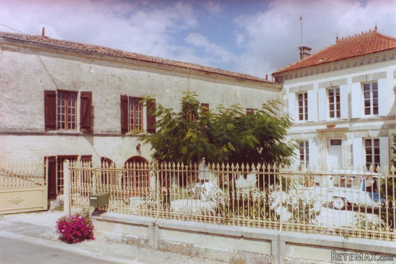 Character Stone House For Sale With..