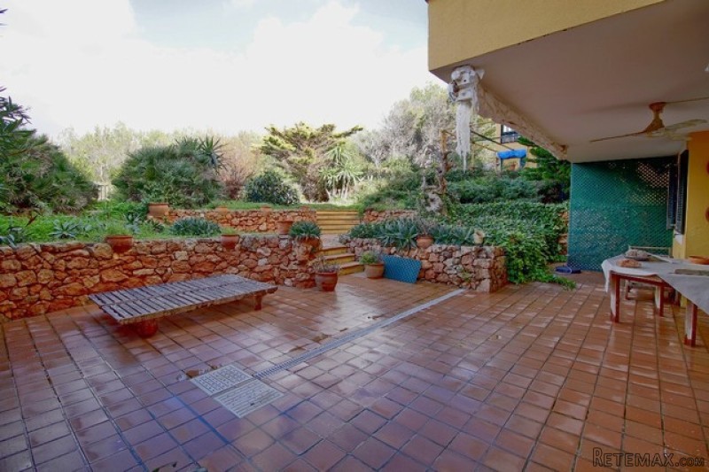 Ground floor for sale in Ambassador Park - 2