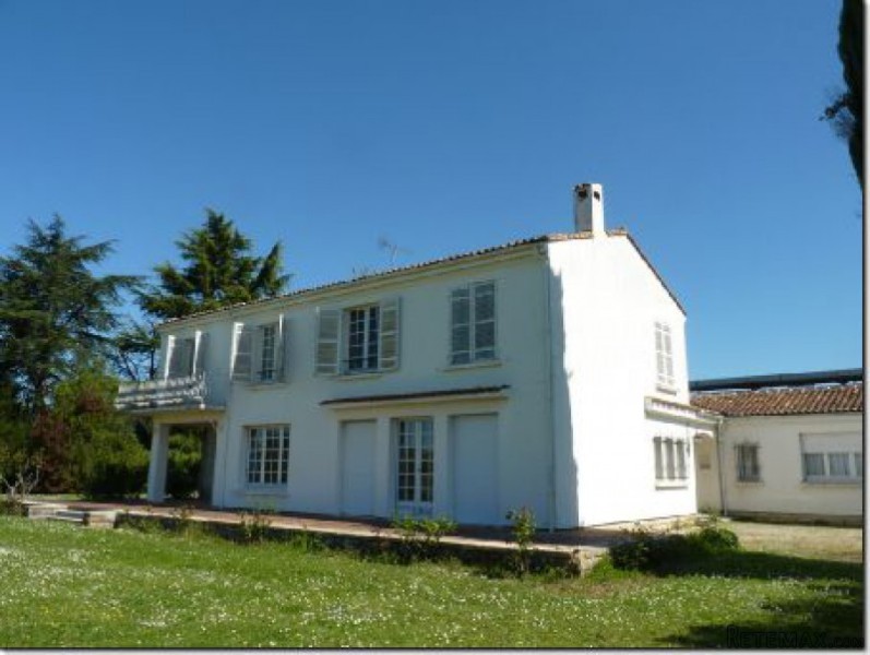 Character Villa With Large Garden And.. - 2