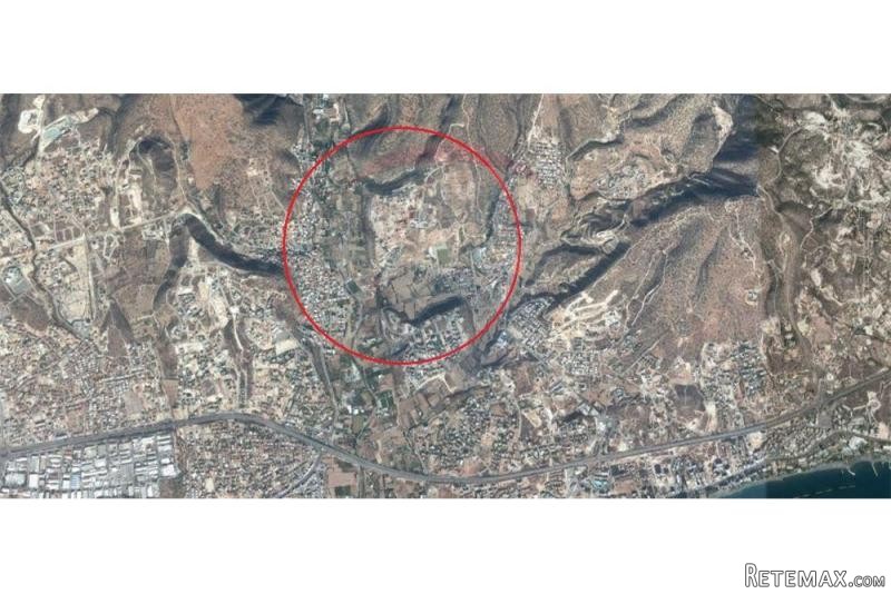 Plot of Land for Building - For Sale -..