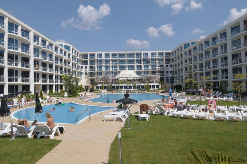 Furnished 1-bedroom apartment with SEA..