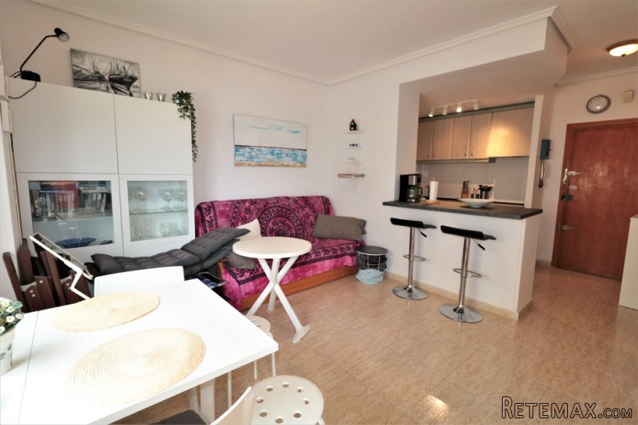 Piso de un dormitorio reformado en 1a linea de la playa.. - 3