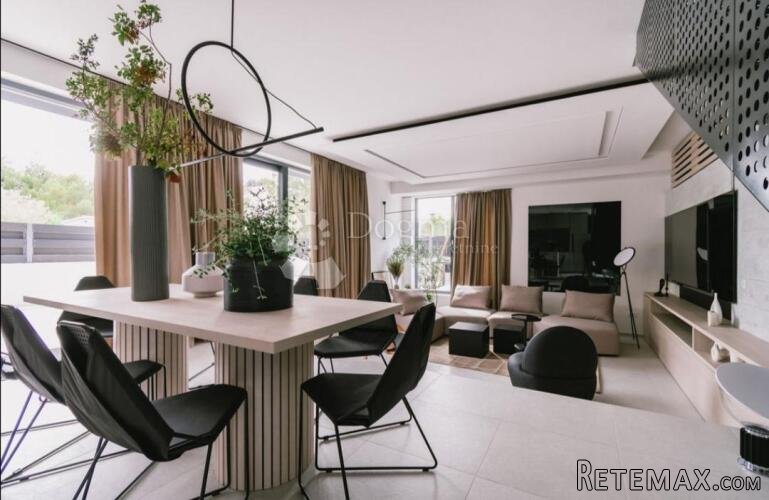 MODERNA VILLA SA BAZENOM U BLIZINI MORA! - 5
