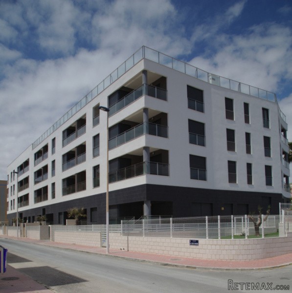 2 Bedrooms - Apartment - Alicante - For..