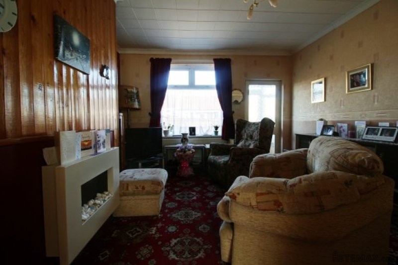 2 bedroom, Bungalow house for sale - 2