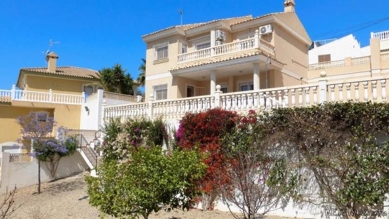 3 Bedrooms - Chalet - Murcia - For Sale