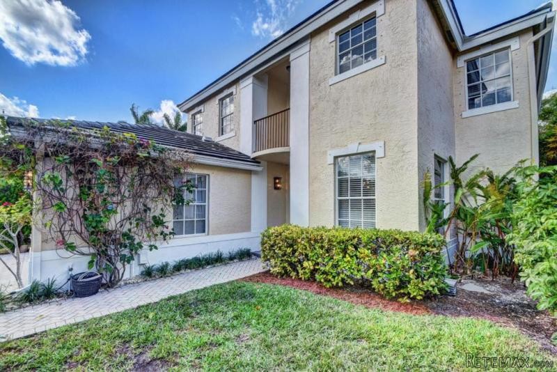 8181 Hampton Wood Dr, Boca Raton, FL -.. - 2