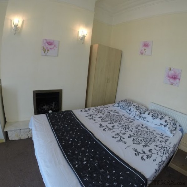 Great Double Bedroom Near University In.. - 2