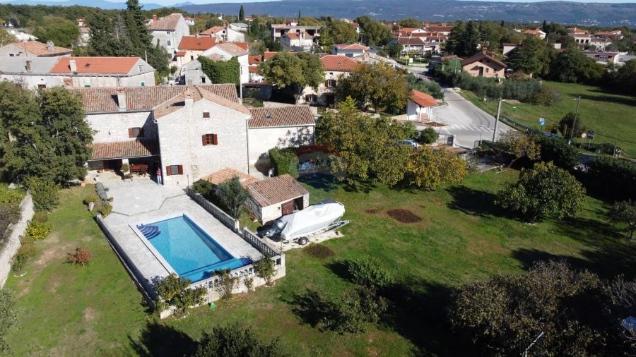 ISTRA, KRNICA - EXCLUSIVE - Unique Mansion with limitless po - 2