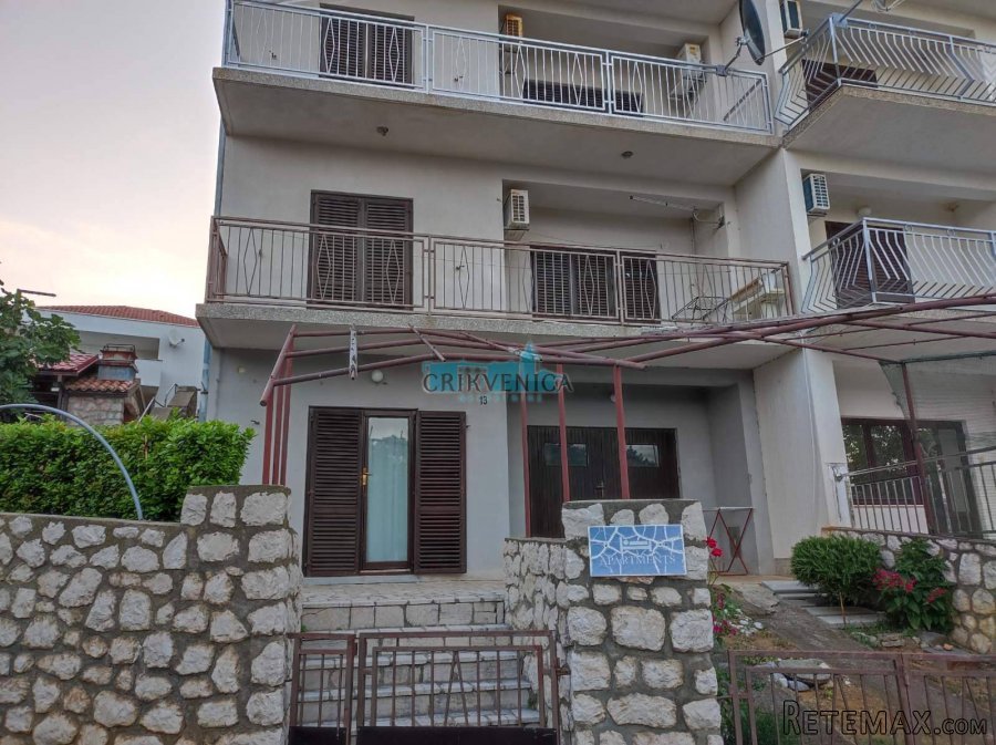 Smokvica, dvojna kuća, 4 apartmana, 80m do mora - 2