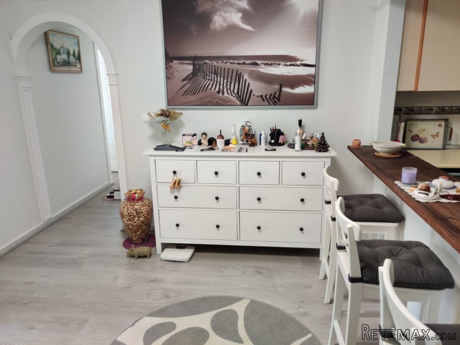Bonito apartamento en un complejo residencial con piscina.. - 4
