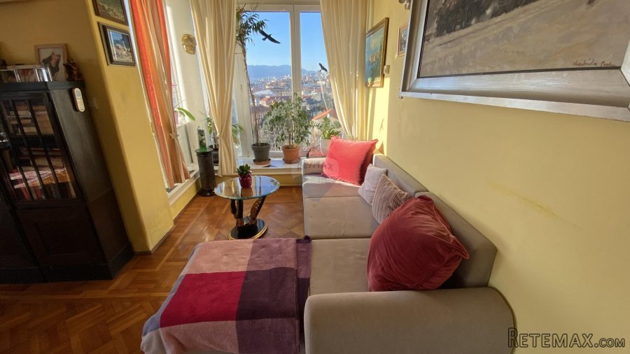 Rijeka, Bulevard, etaža stare vile površine 194 m2 - 4