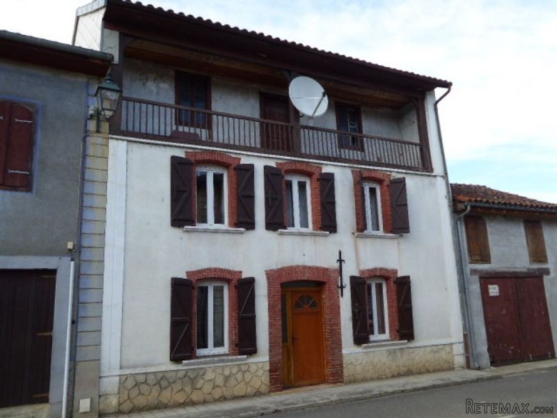 3 Bedroomed Village House With Parking..