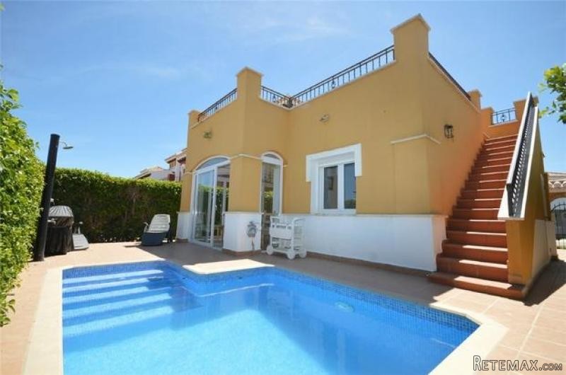 2 bedroom villa for sale