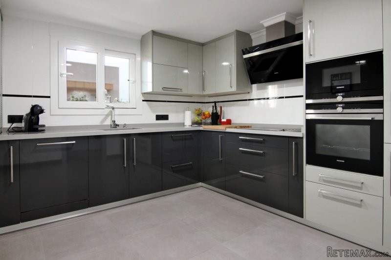 New apartment in the centre of Teulada