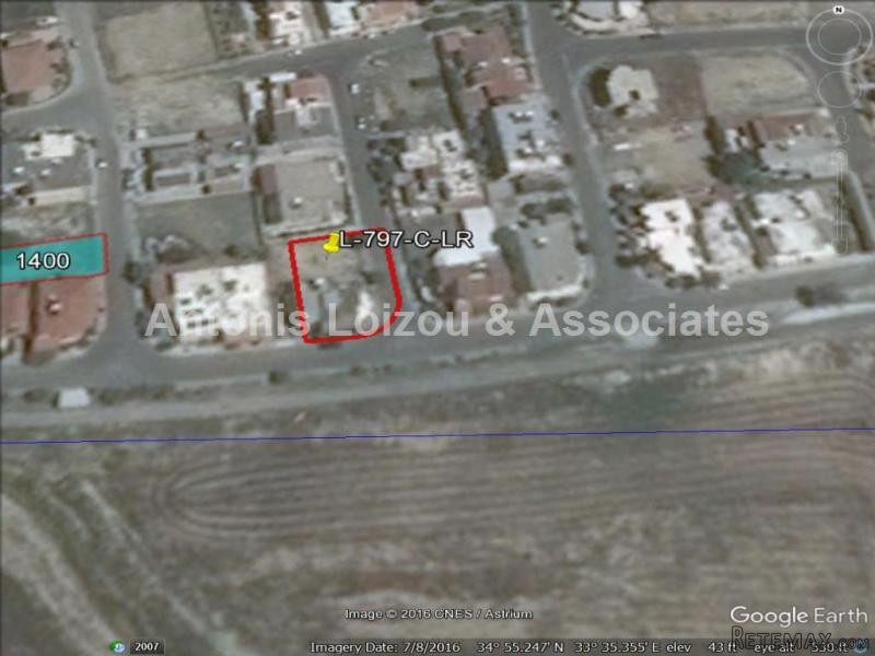 Half Building Plot