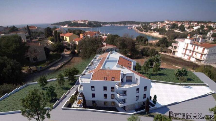 ISTRA, PULA LUKSUZNI DVOSOBAN APARTMAN U PRIZEMLJU 2.RED...