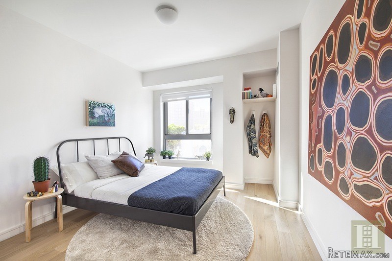 2 bedroom Apartment For Sale: 2231 ADAM.. - 2
