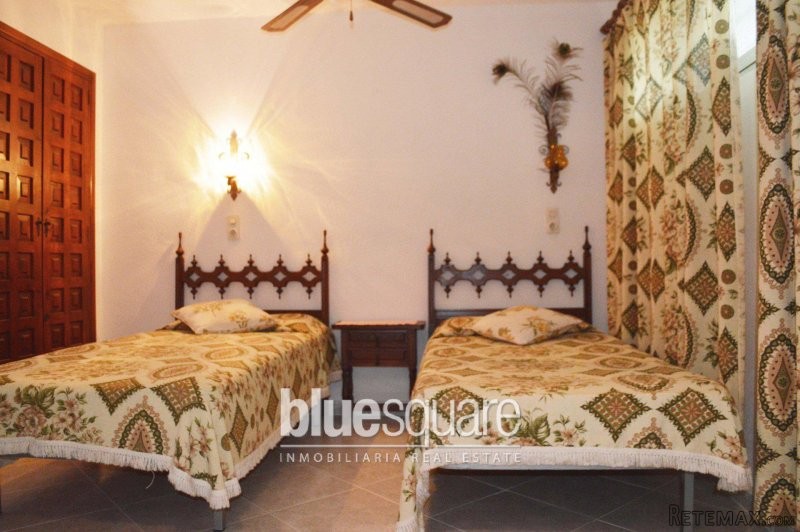 Renovated one bedroom apartment with.. - 2