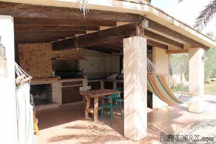 Small plot of 2660m2 with a 53m2 house called 'La Sort de.. - 2