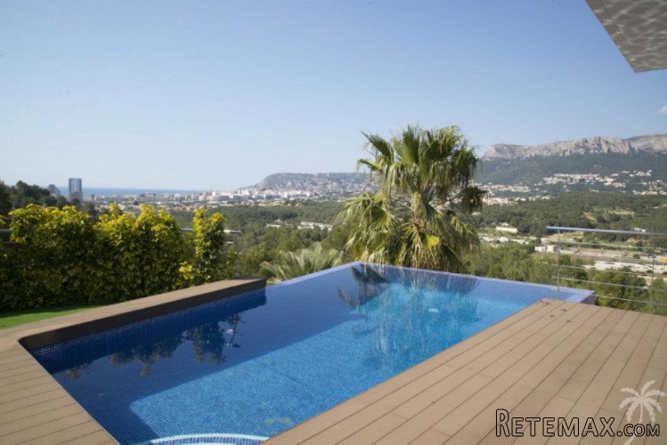 This modern villa with views to the sea, mountains and.. - 2