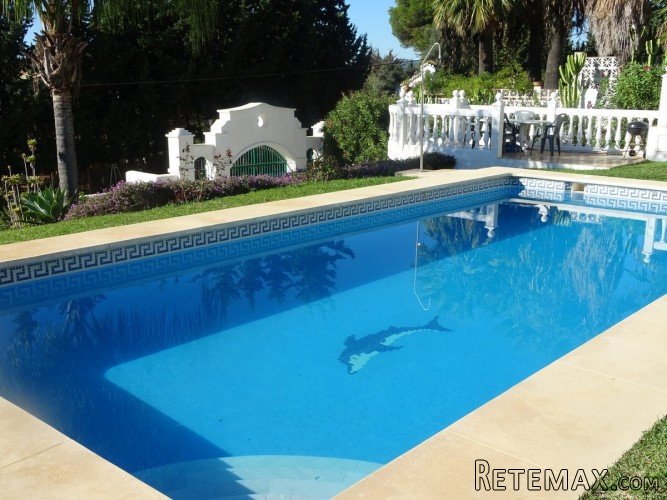 Beautiful villa located in Sierrezuela only 5 min. walk to.. - 3