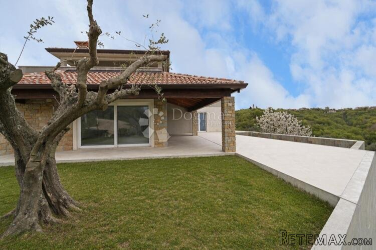 Istarska vila s panoramskim otvorenim pogledom prema moru - 3