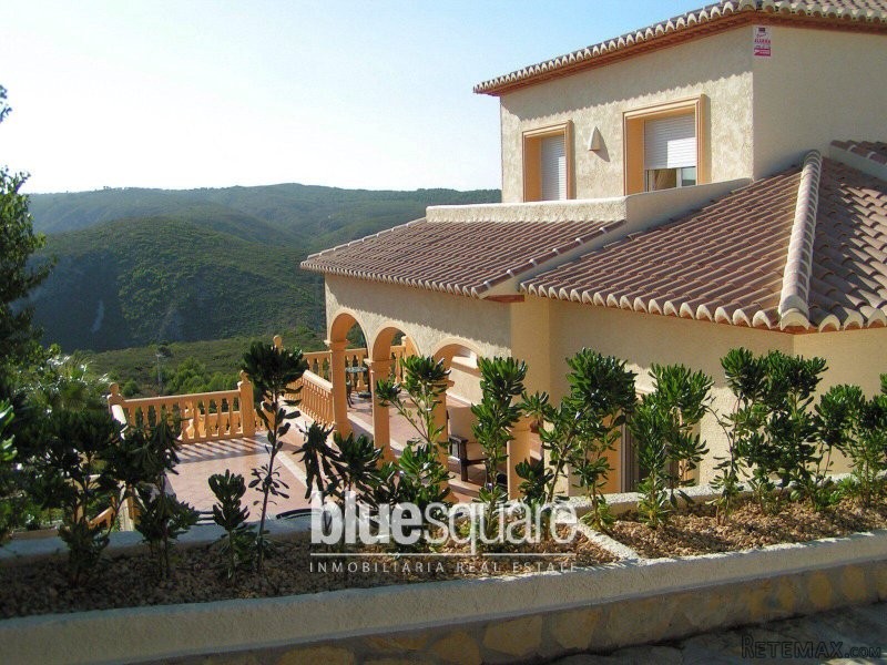 6 Bedroom Detached Villa Javea - 2