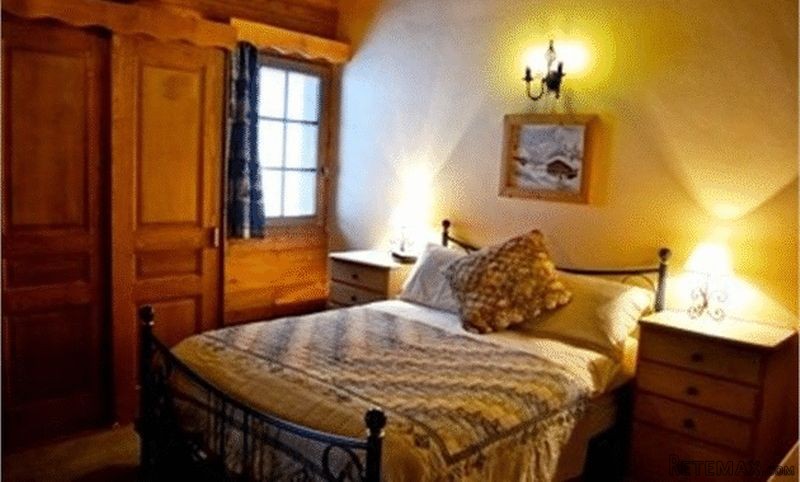 9 Bedroom Chalet, Samoens - 2