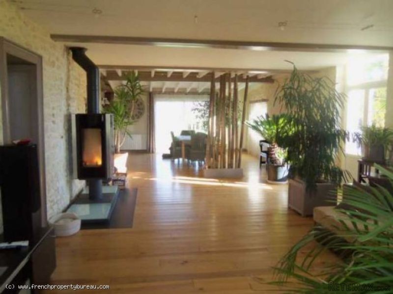 Beautiful 5 bedroomed stone house with.. - 2