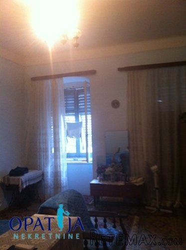 Rijeka, centar stan 76,60m2 u blizini tržnice