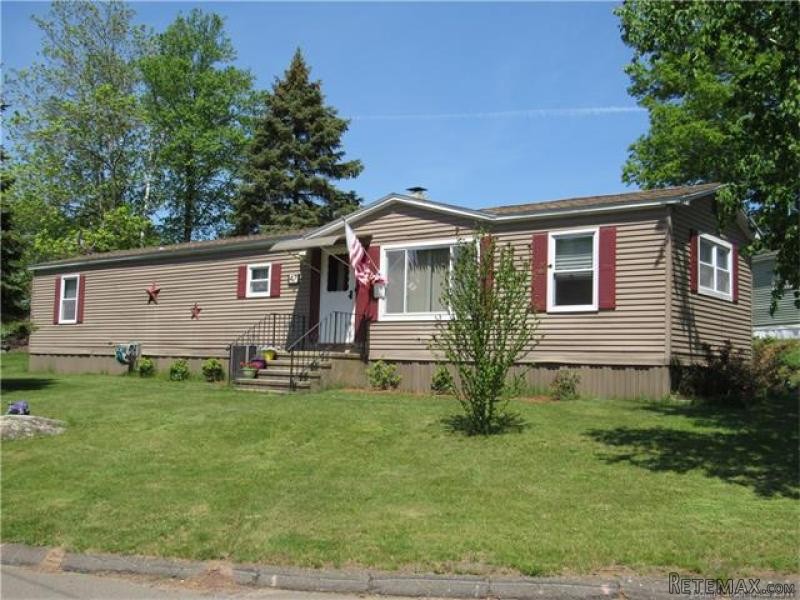2 Bedrooms - Mobile Home - CT - For Sale