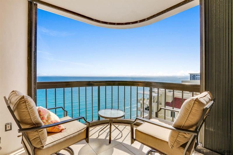 2 bedroom Residence For Sale: Singer..