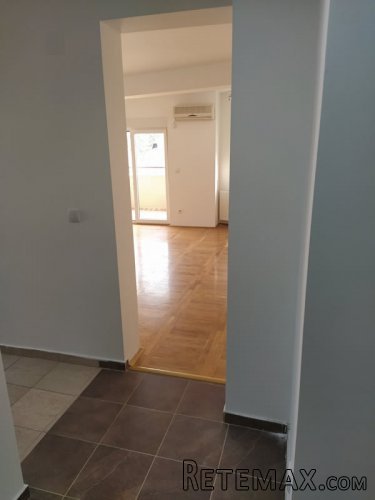 Na prodaju stan u Lazarevcu - 3