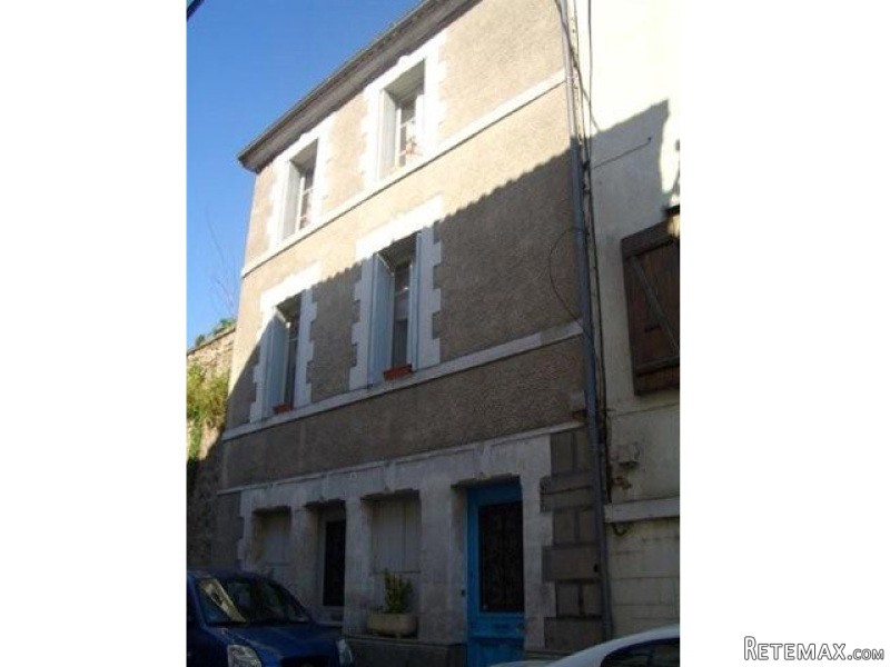 Old Townhouse In The Nort Dordogne