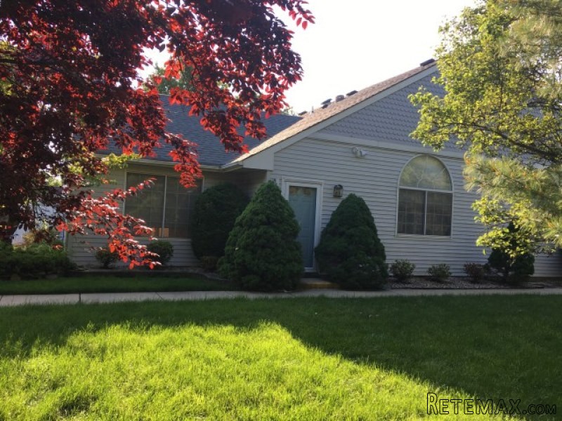 838a Vail Rd Monroe, NJ, 08831..
