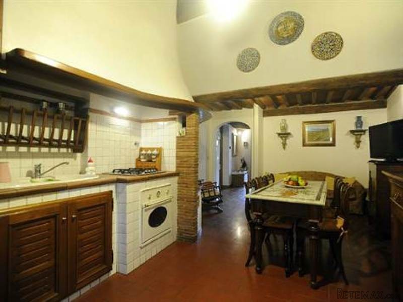Homes for Sale in Lucca, Tuscany..