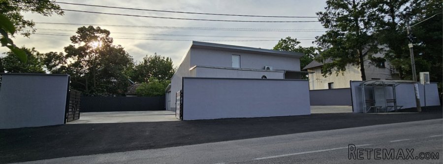 Izdajem poslovni prostor Smederevo-Vodanj