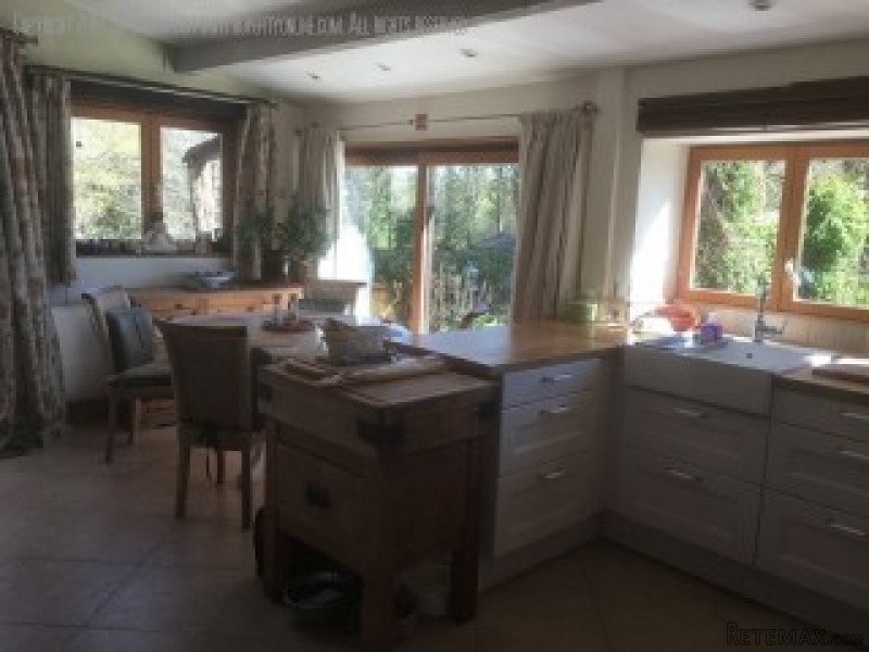 Renovated (high spec) Manor House.. - 2