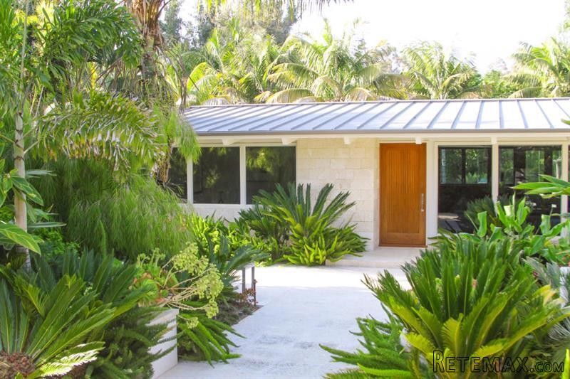 2 bedroom House For Sale: 1134 Hill Rd - 2