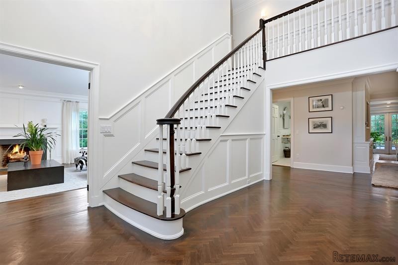 5 bedroom House For Sale: 361 North.. - 2