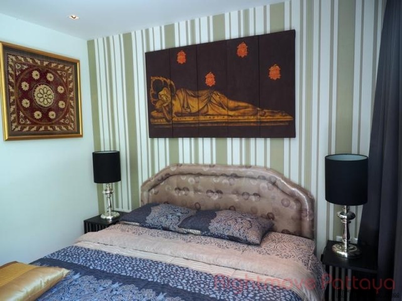 2 Bedroom Condo for sale in Wongamat -.. - 2