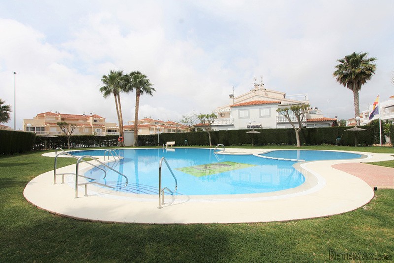 3 Bedrooms - Townhouse - Alicante - For..