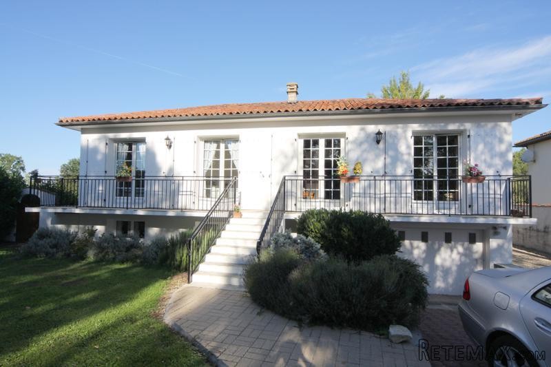 5 Bedrooms - Stone House -..