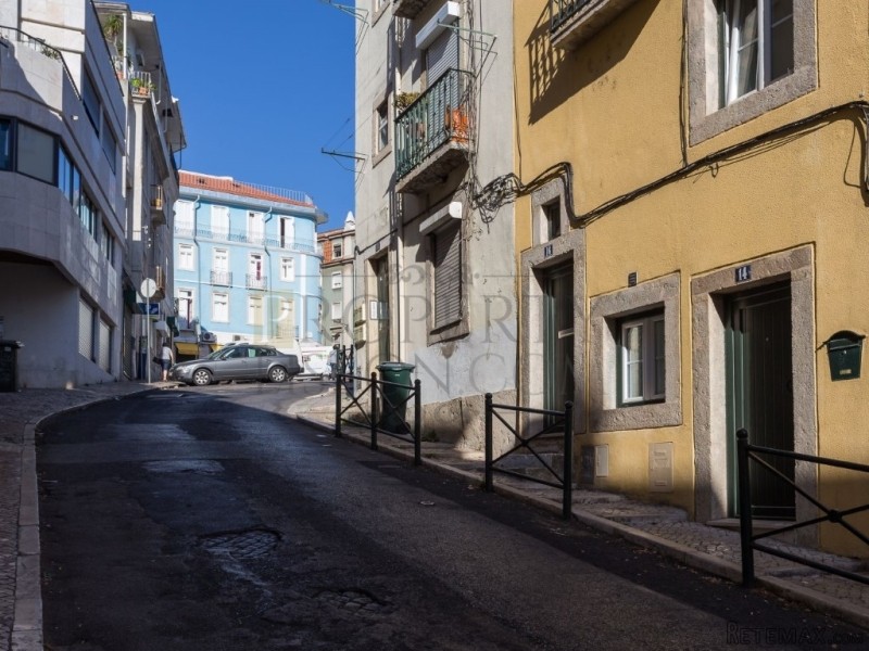 T1 Lisbon Apartment for Sale,Intendente.. - 2